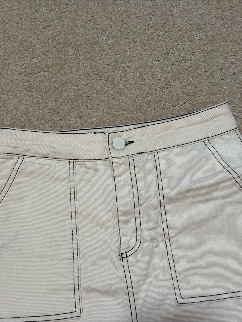 Zara Cream Mini Skirt with Black Stitching - Picture 3 of 5